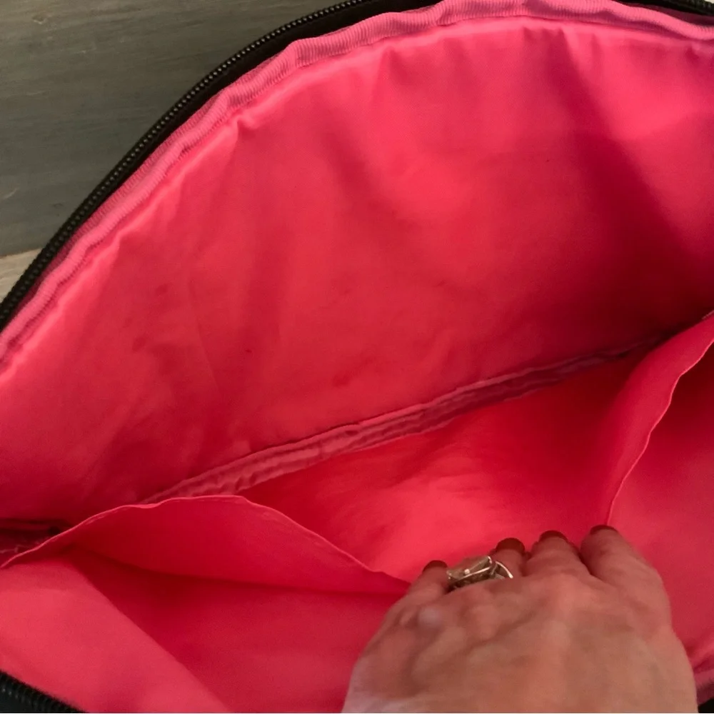 XOXO‎ Colorful Faux Leather Laptop Tablet Bag 15.5x11x1 Good Condition